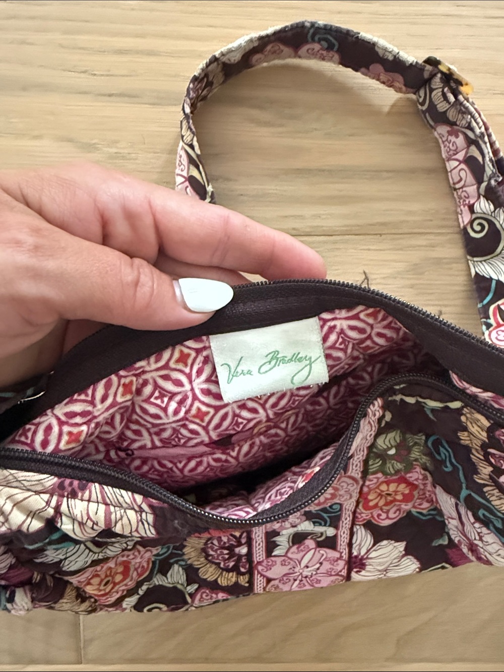 Vera Bradley Quilted Floral Crossbody Bag with adjustable strap - Picture 2 of 5